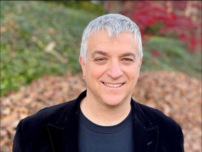 Picture of Professor Eyal Aviv